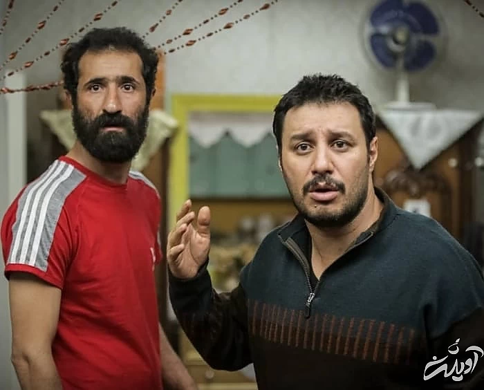 جواد عزتی و ایمان صفا در شنای پروانه جواد عزتی و ایمان صفا